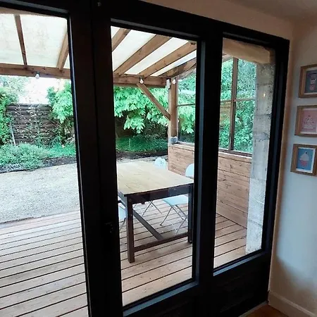Maison En Pierre Avec Jardin Et Piscine Privee 8 Personnes La Dornac